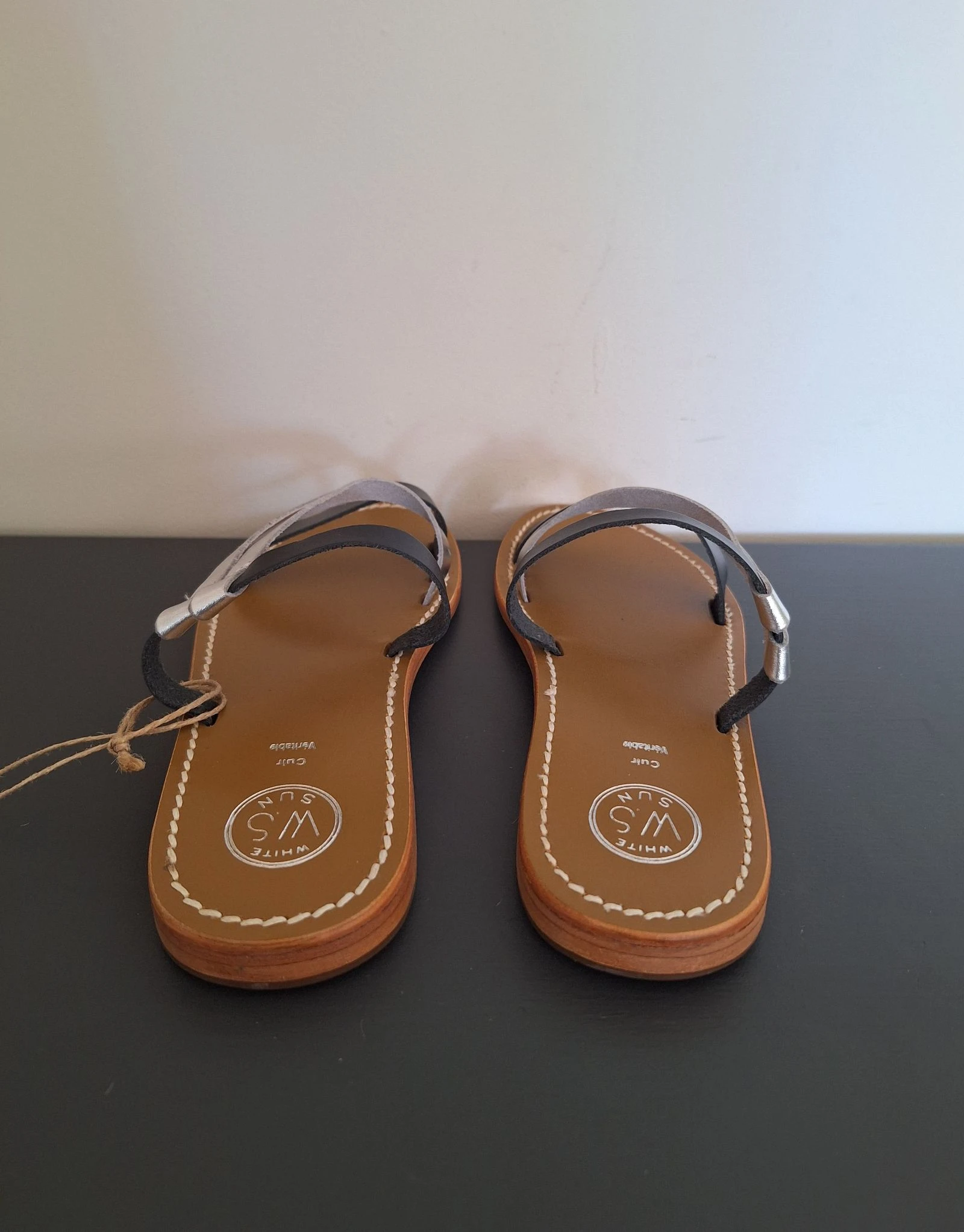 Slippery de couro preto com prata White Sun tamanho 38 – photo 6